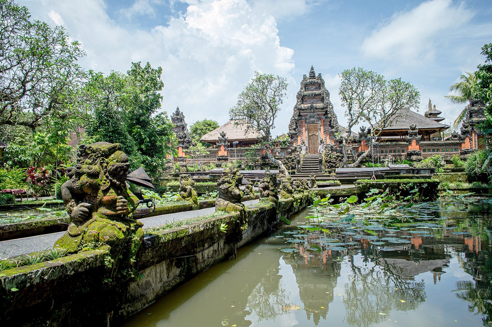 Убуд: Ubud Water Palace