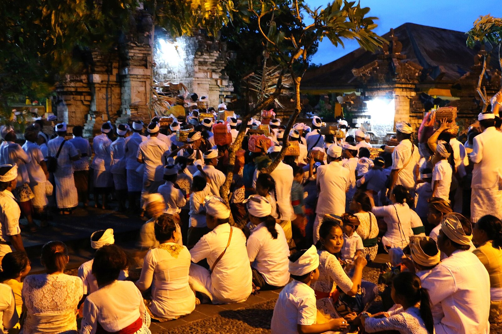Улувату: Pura Luhur Uluwatu, Bali (16466188726)