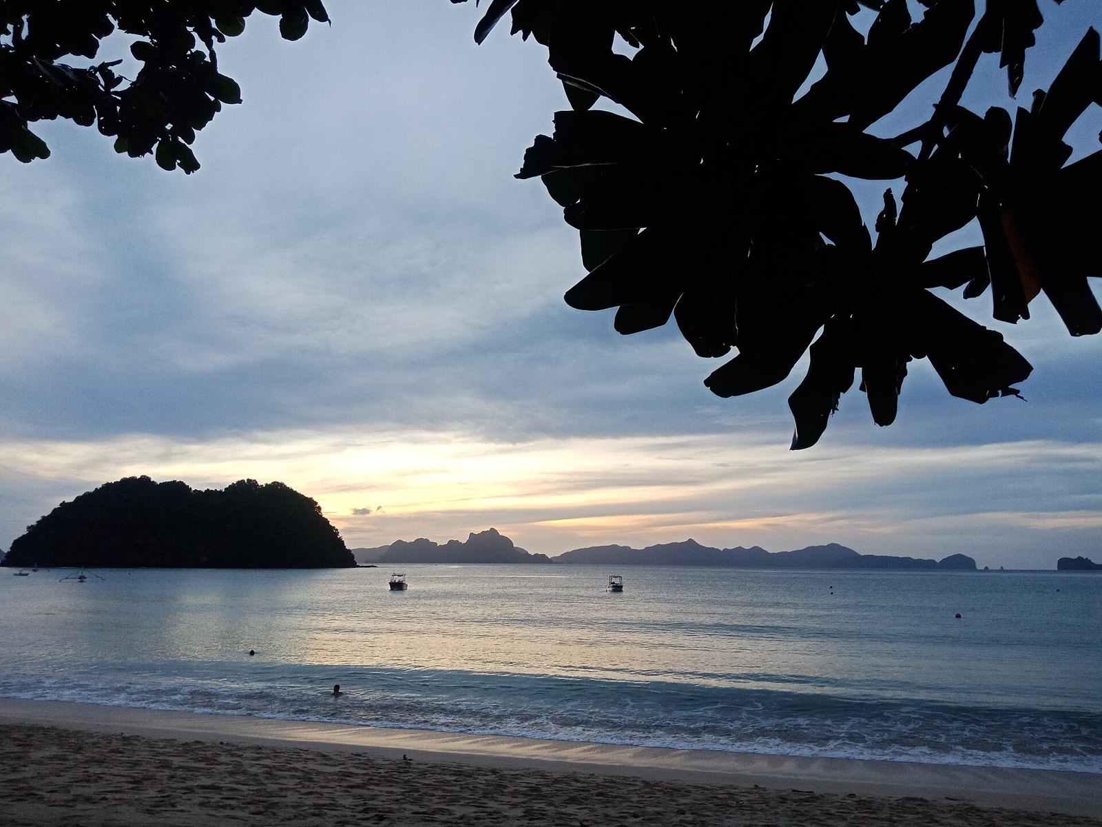 Палаван: Sunset at El Nido, Palawan Philippines