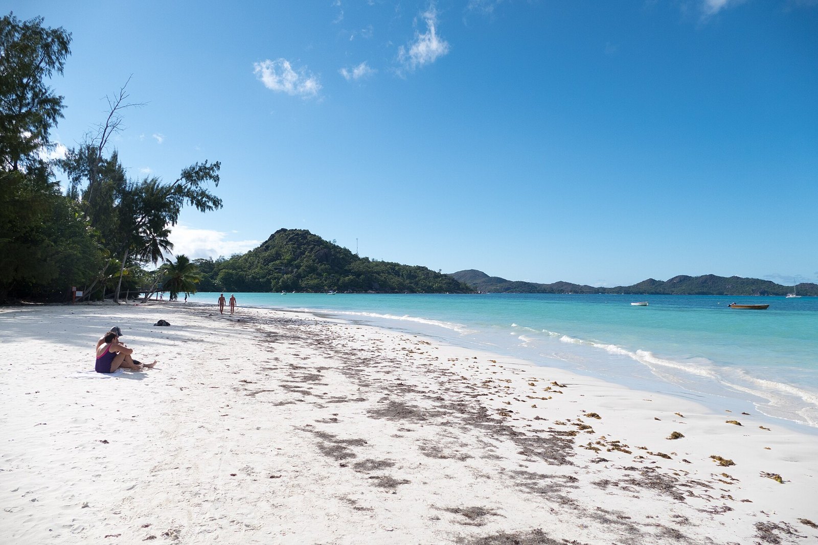 Праслин: Cote D'or Beach at Sunset, Praslin, Seychelles (17553218425)