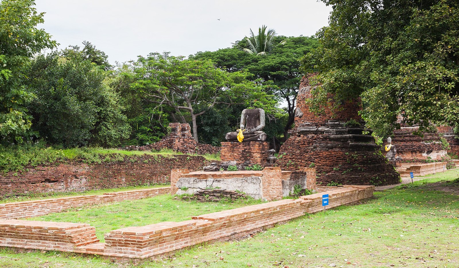 Аюттхая: Templo Phra Si Sanphet, Ayutthaya, Tailandia, 2013-08-23, DD 13