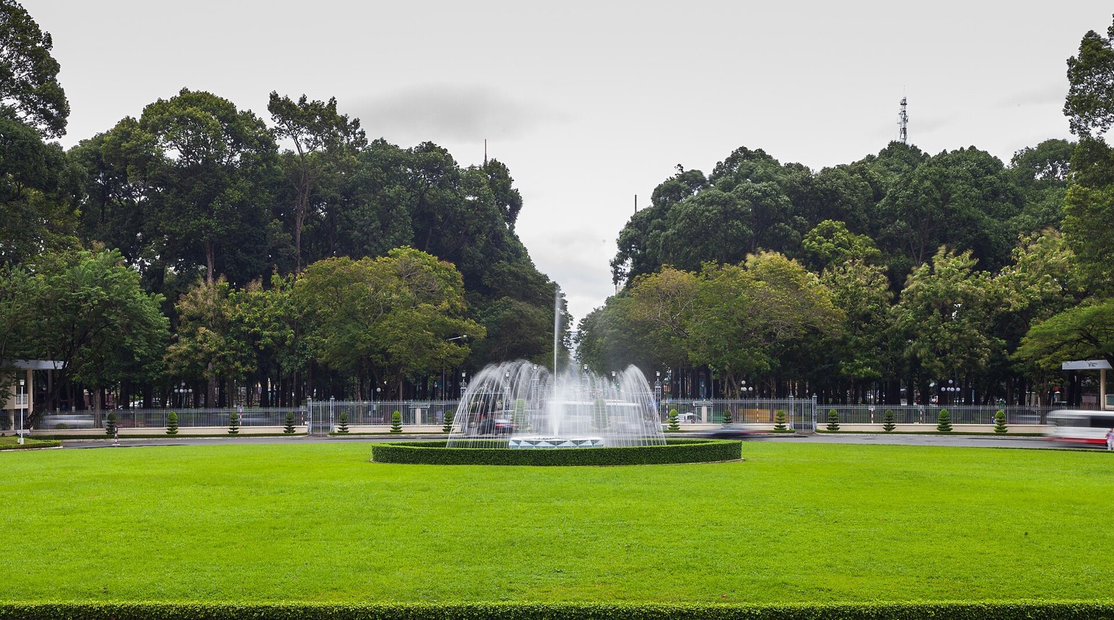 Хошимин: Palacio de la Reunificación, Ciudad Ho Chi Minh, Vietnam, 2013-08-14, DD 37