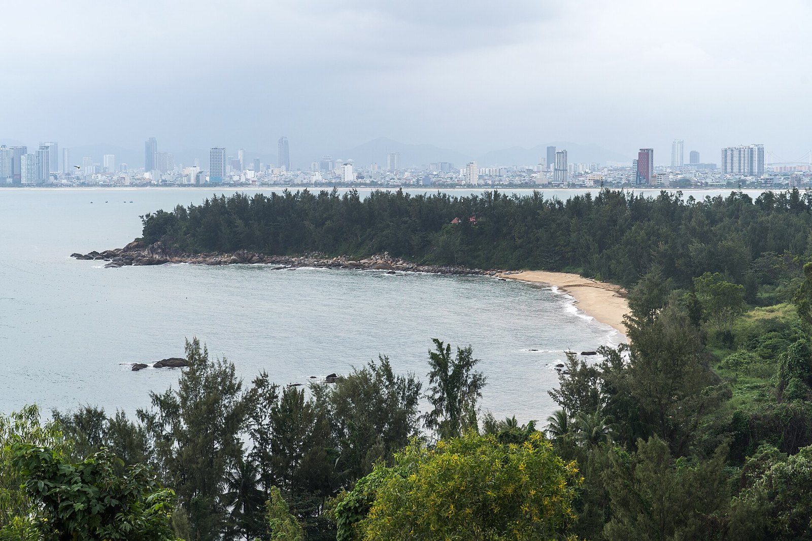 Дананг: 2024-12-07 View of Da Nang 1