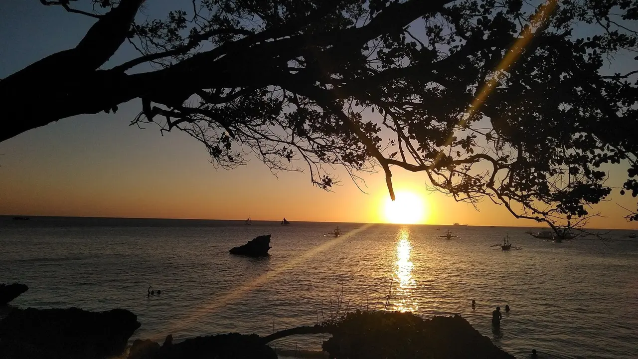 Боракай: Sunset at Diniwid Beach, Boracay Island