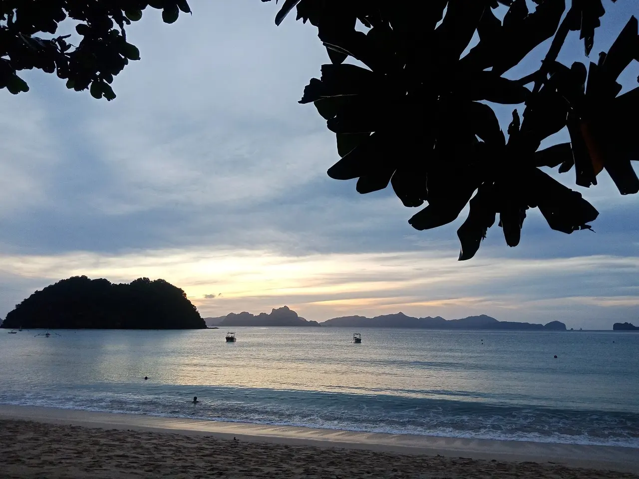 Палаван: Sunset at El Nido, Palawan Philippines