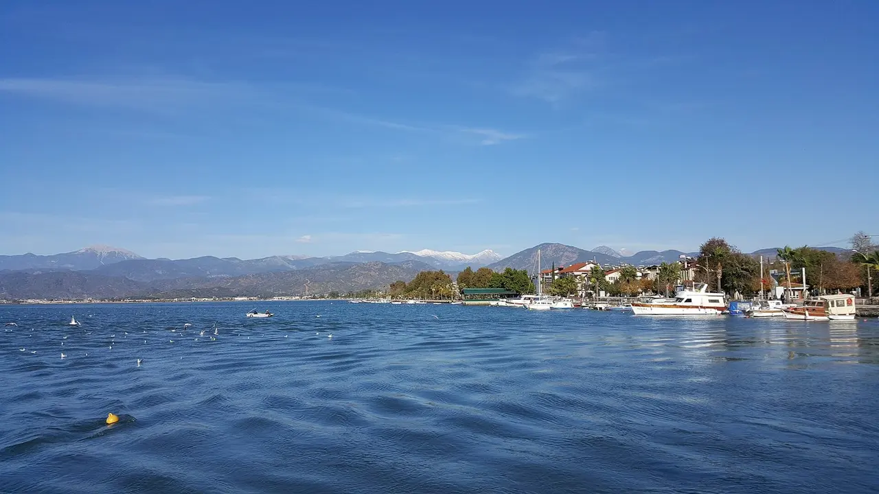 Фетхие: Fethiye sahilden bir görünüm